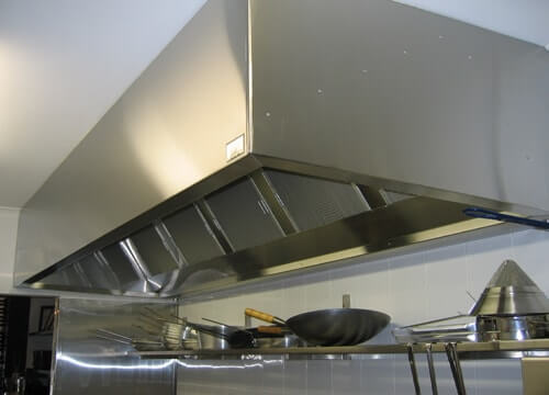 Restaurant in Collinwood Restaurant in Collinwood